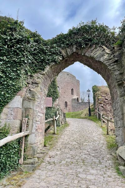 Die Krukenburg in Helmarshausen