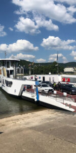 Rheinfähre Linz am Rhein