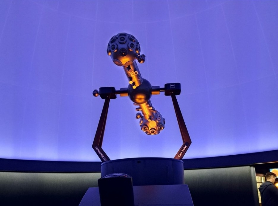 Reise ins Weltall: Planetarium Laupheim – Ausflug mit Kindern, Foto 6