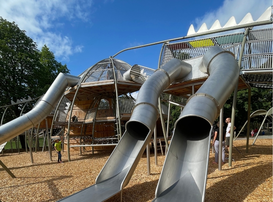 Rosensteindino Spielplatz in Stuttgart – Ausflug mit Kindern, Foto 9