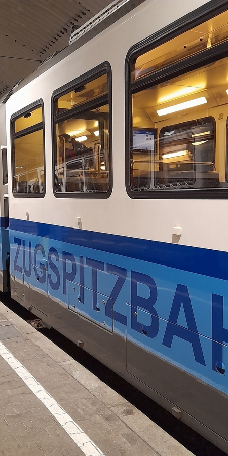 Zugspitze: 1 Tag auf Deutschlands höchstem Berg