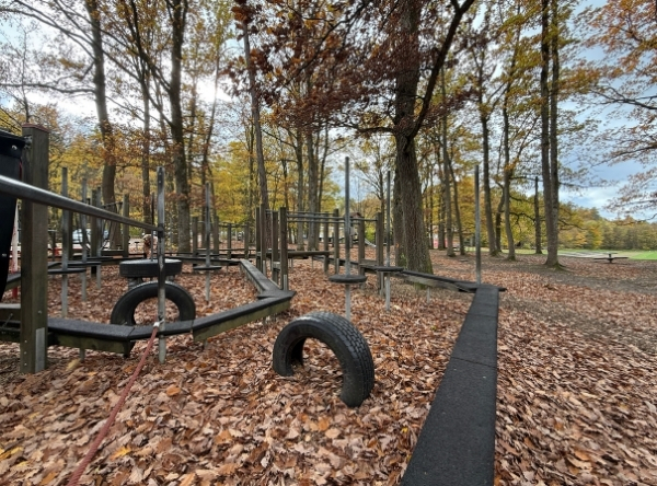 Waldspielplatz Reutlingen-Ohmenhausen – Ausflug mit Kindern, Foto 10