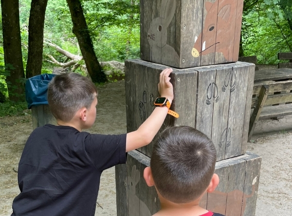 Waldspielplatz Leichtweißhöhle Wiesbaden – Ausflug mit Kindern, Foto 9