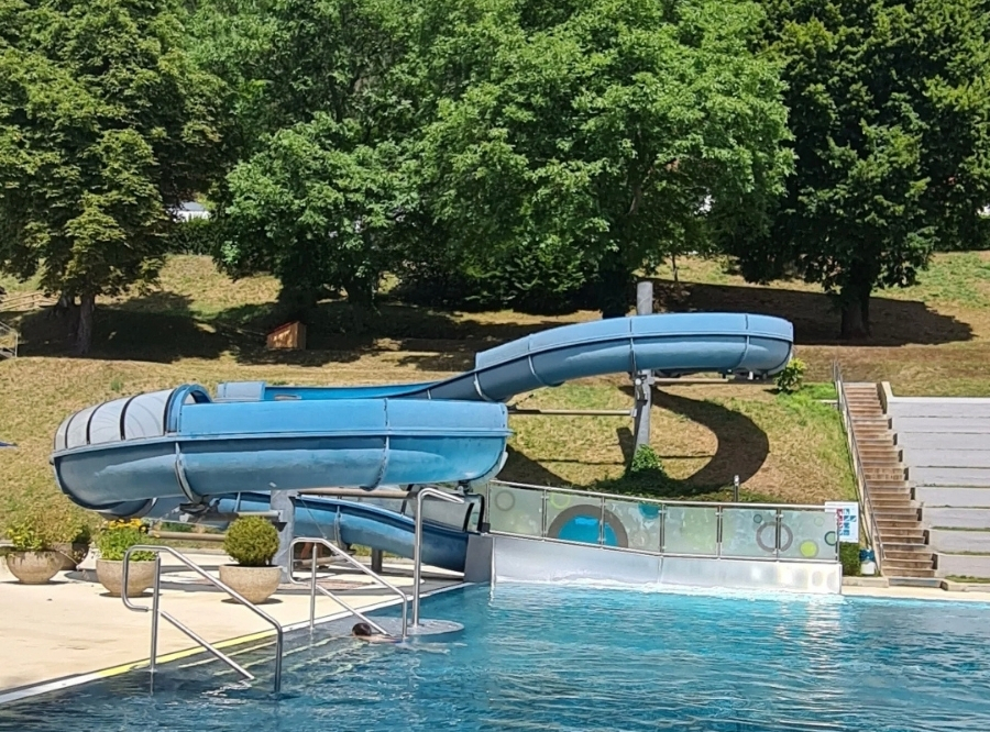 Badespaß im Blautal in Blaubeuren – Ausflug mit Kindern, Foto 2