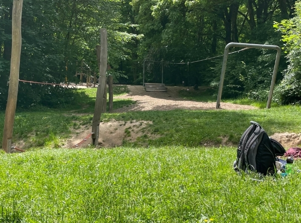 Waldspielplatz Leichtweißhöhle Wiesbaden – Ausflug mit Kindern, Foto 5