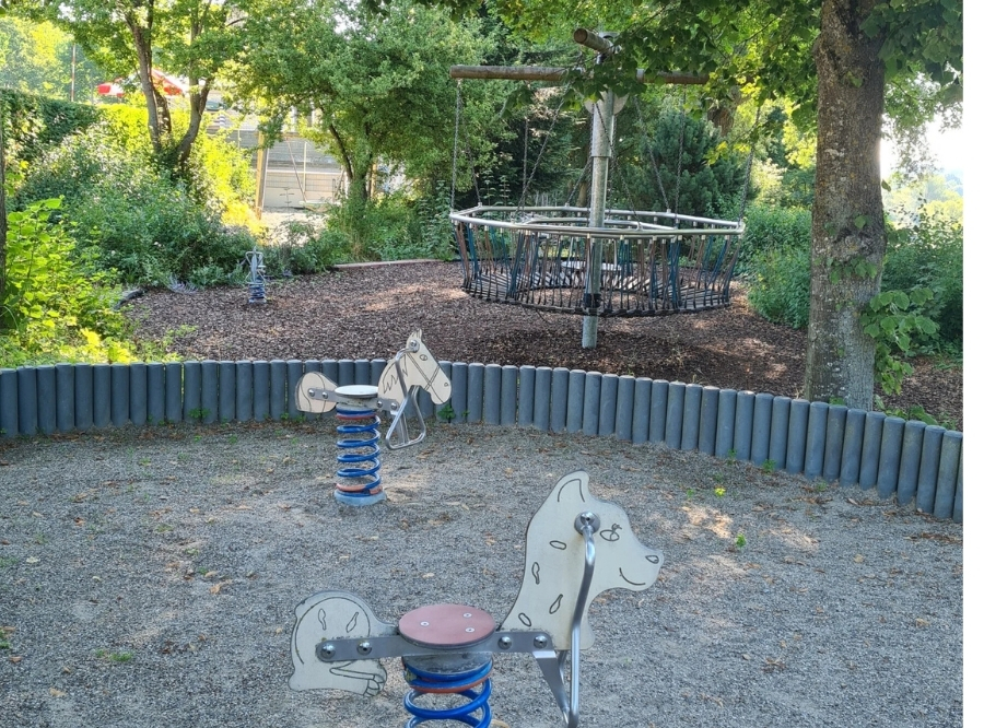 Badespaß im Ehinger Freibad – Ausflug mit Kindern, Foto 7