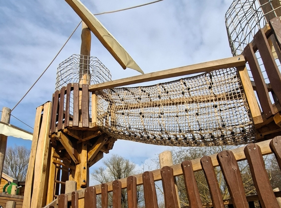 Spielplatz im Blaupark in Ulm – Ausflug mit Kindern, Foto 6