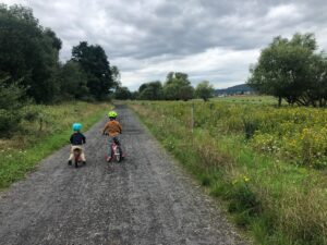 Thürer Wiesen Radweg in Thür