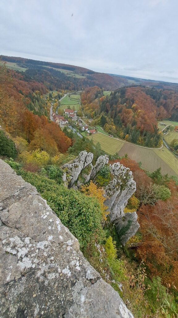 Aussichtstraum von der Burgruine im Lautertal