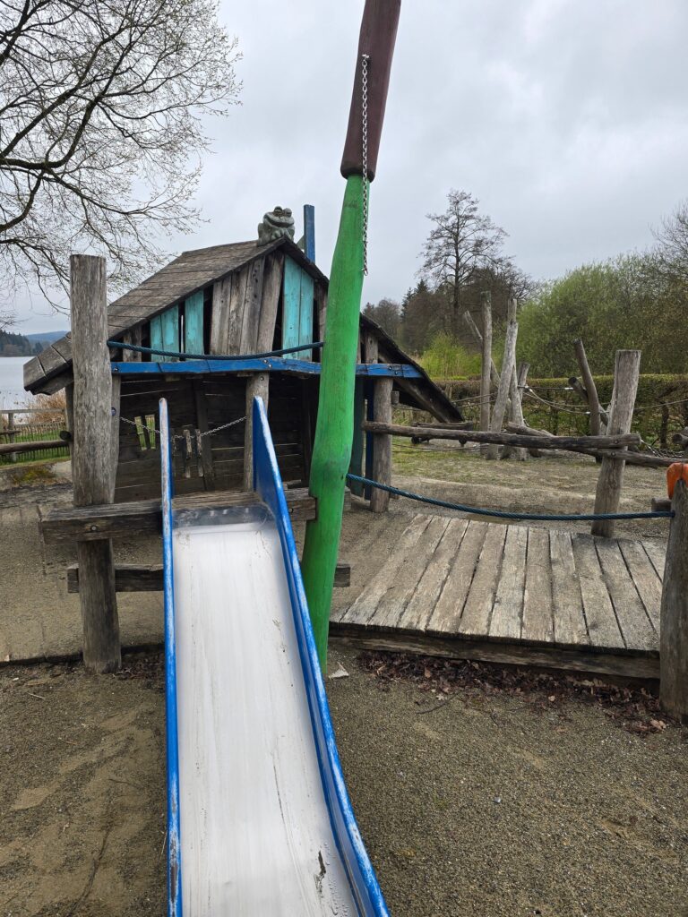 Spielplatz am Strandbad Ilmensee