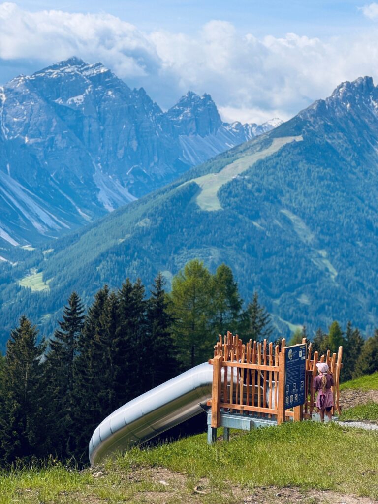 Tirols 1. Rutschenweg im Stubaital