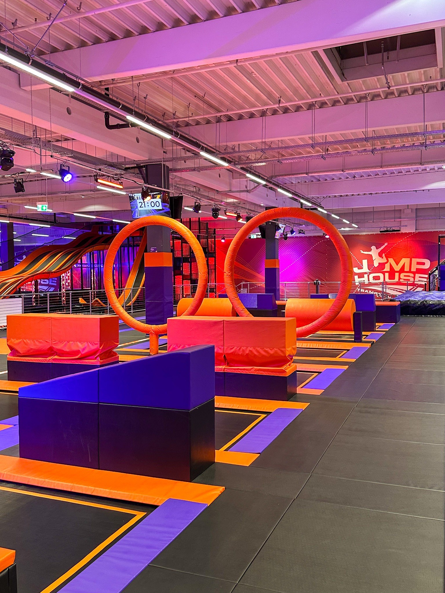 JUMP House Viernheim – Ausflug mit Kindern, Foto 3