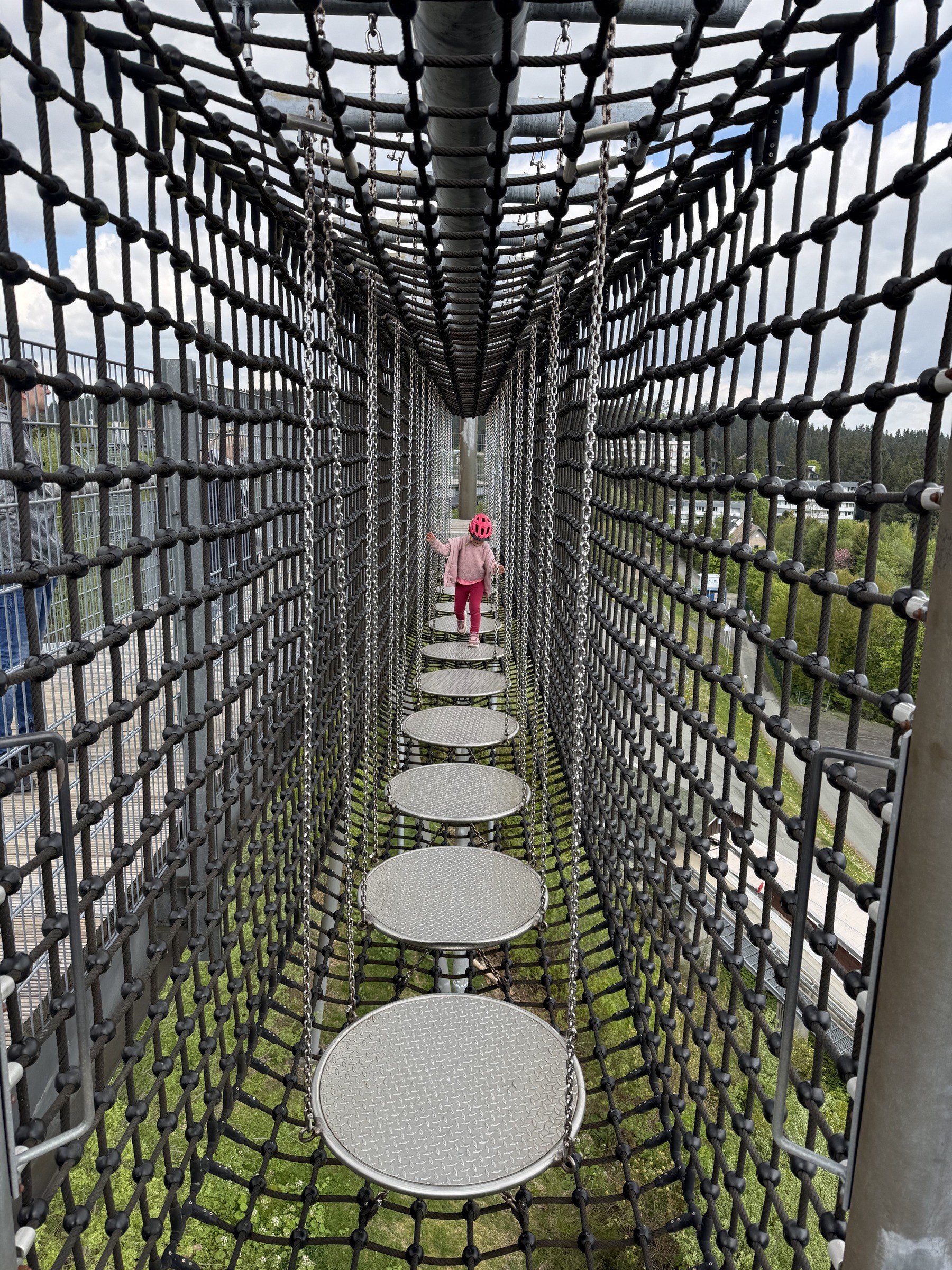 Panorama Erlebnisbrücke in Winterberg – Ausflug mit Kindern, Foto 2
