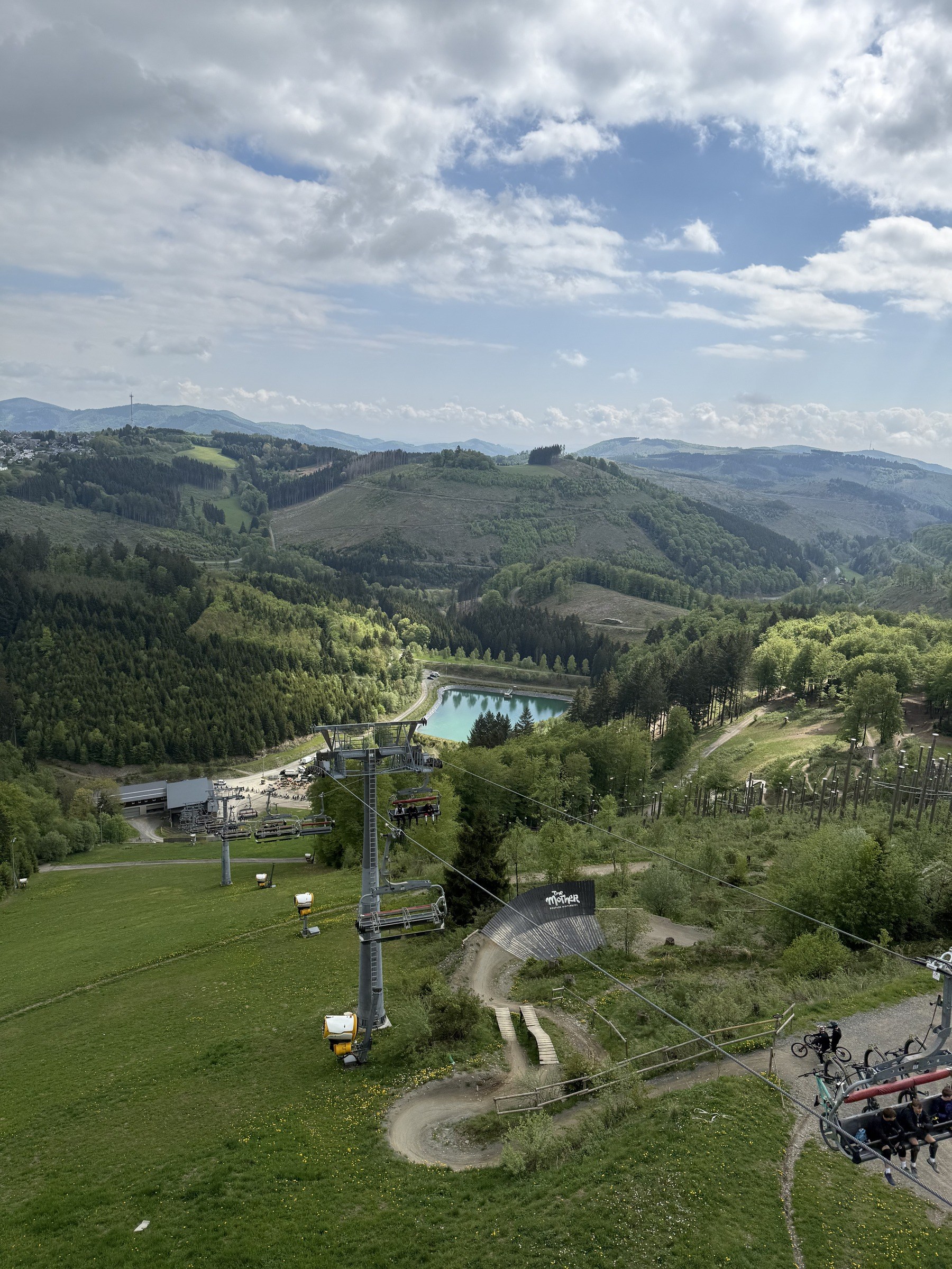 Panorama Erlebnisbrücke in Winterberg – Ausflug mit Kindern, Foto 4