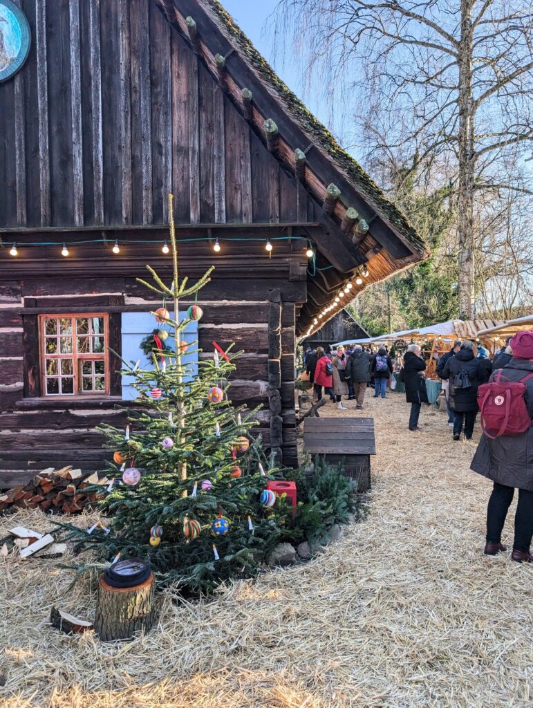 Mit dem Kahn zum Weihnachtsmarkt
