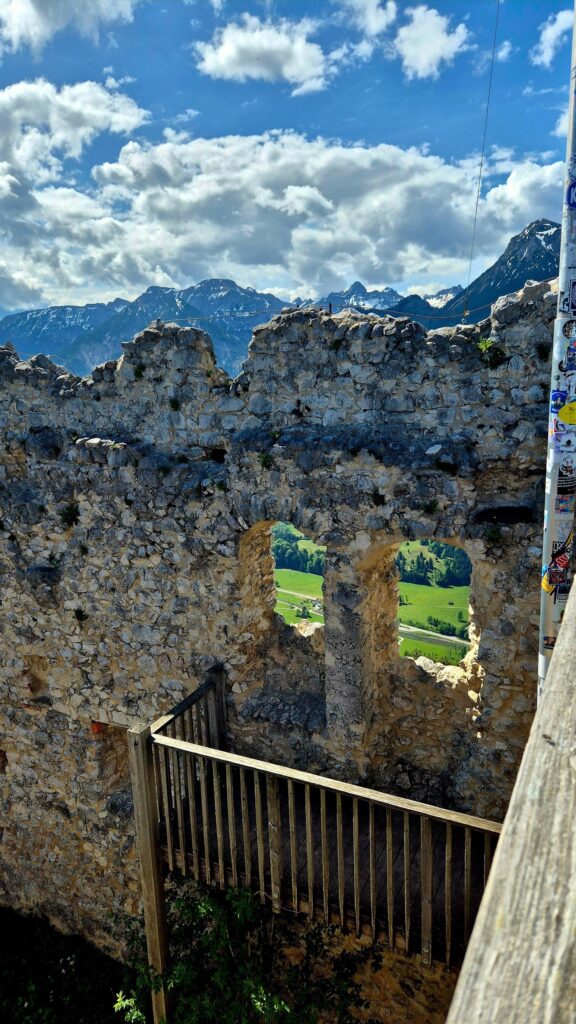 Wanderung zur Burgruine Falkenstein in Pfronten