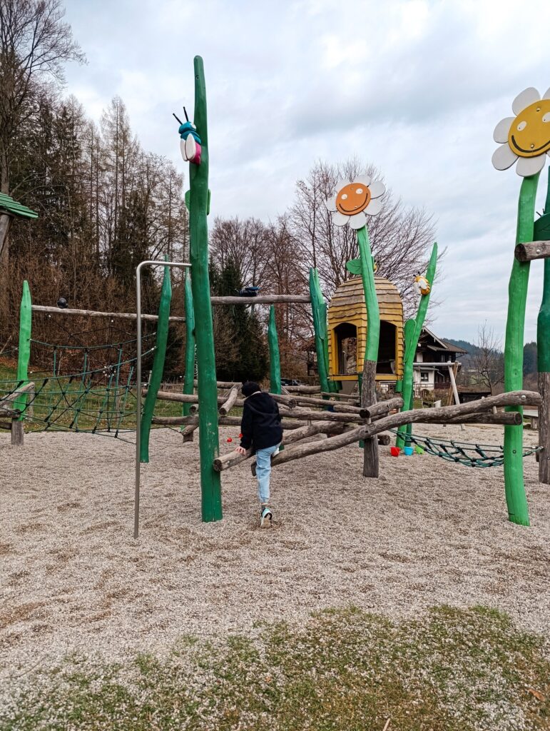 Bienenspielplatz in Schönau am Königssee