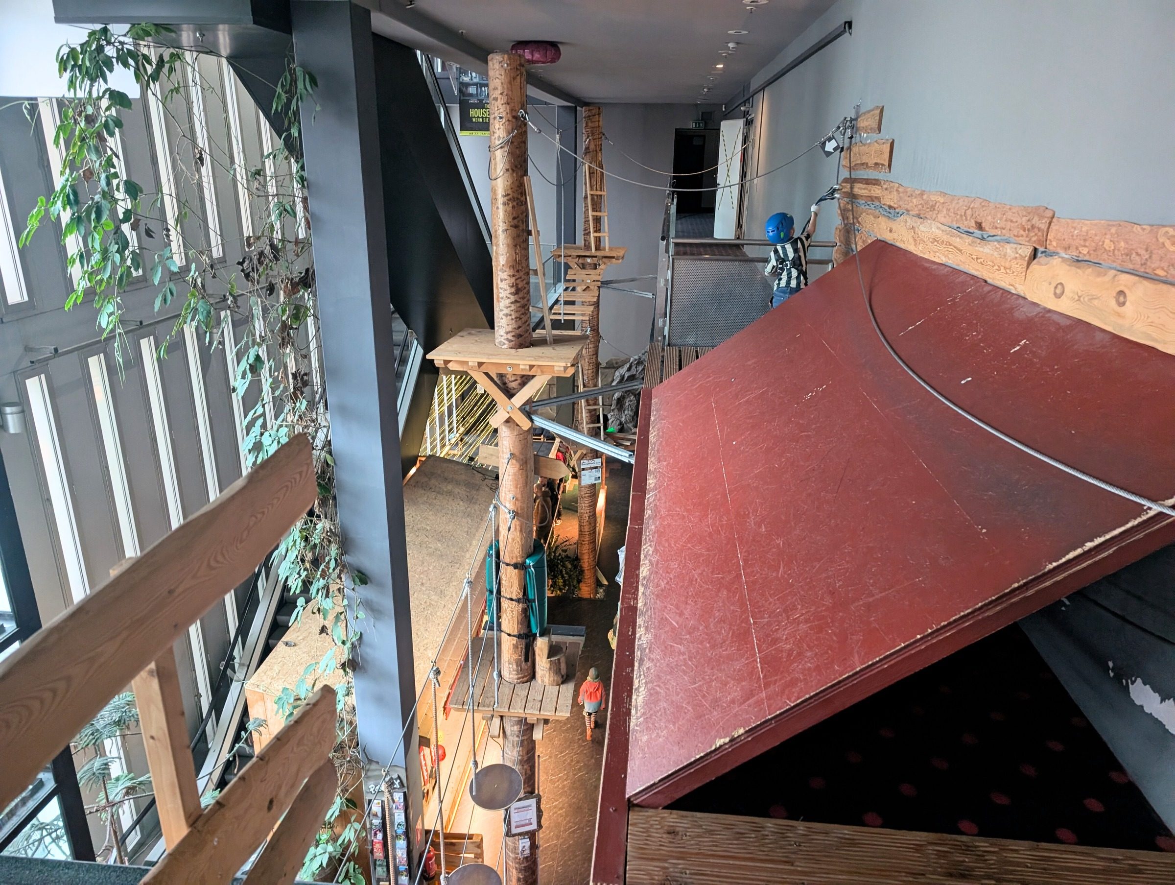 Größter Indoor-Kletterpark in Berlin – Ausflug mit Kindern, Foto 5