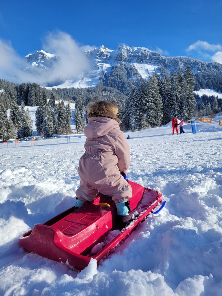 Familienzeit im Snowpark Eriz, Schweiz