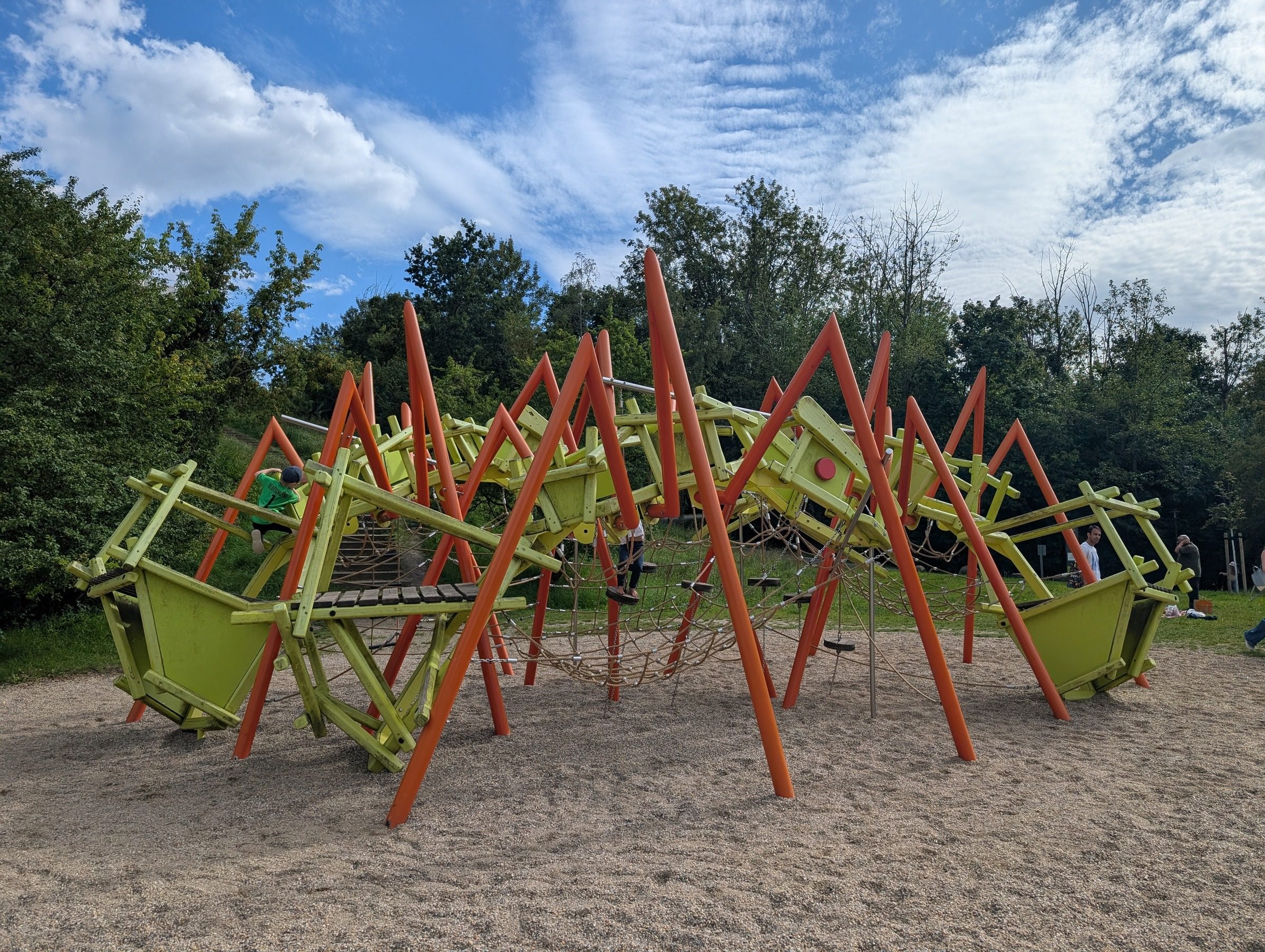 Idylle und Action: Kienbergpark in Berlin – Ausflug mit Kindern, Foto 4