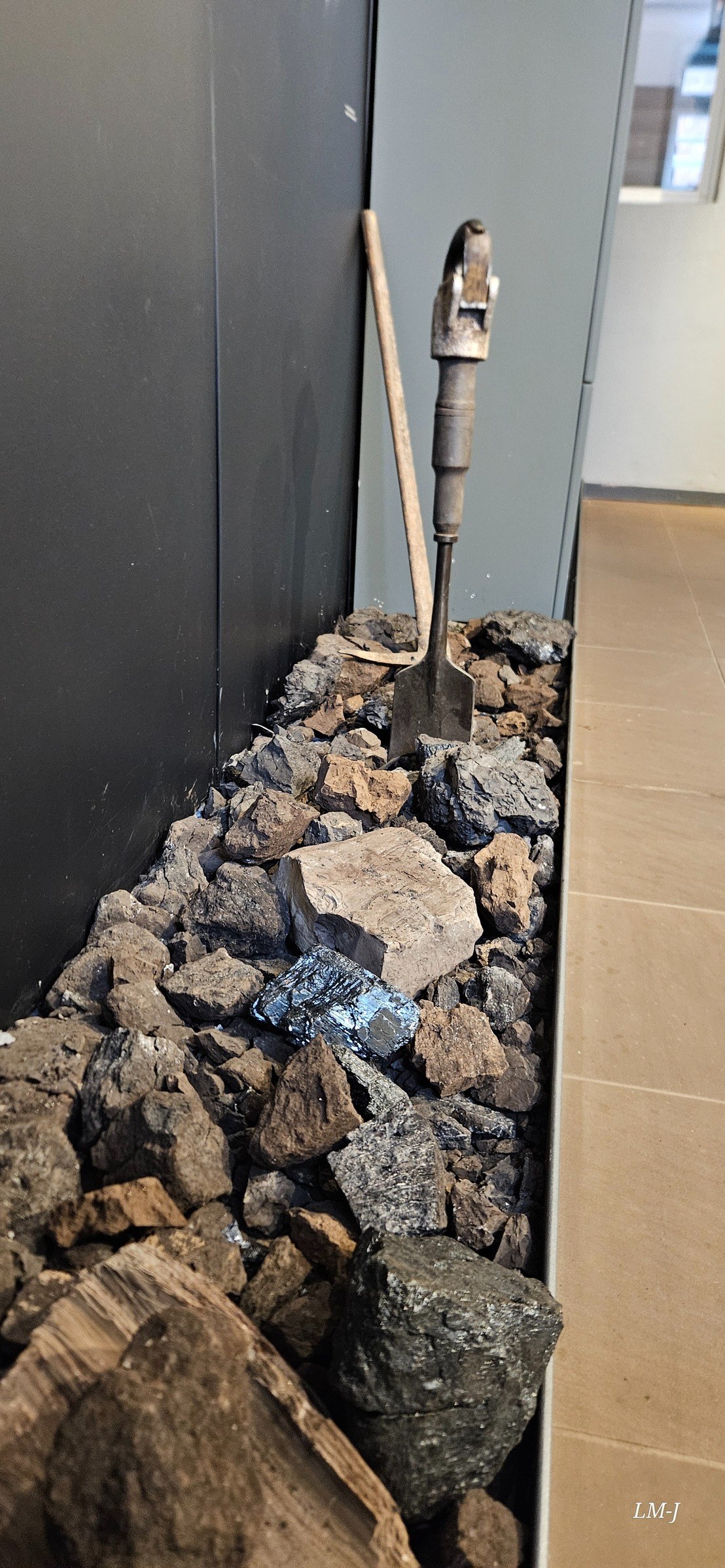 Braunkohle Bergbau Stollen – Ausflug mit Kindern, Foto 2