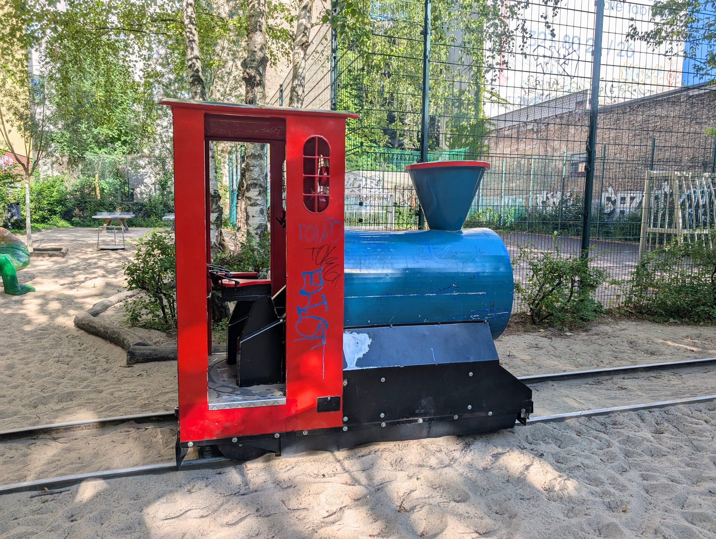Jim Knopf Spielplatz in Berlin – Ausflug mit Kindern, Foto 6