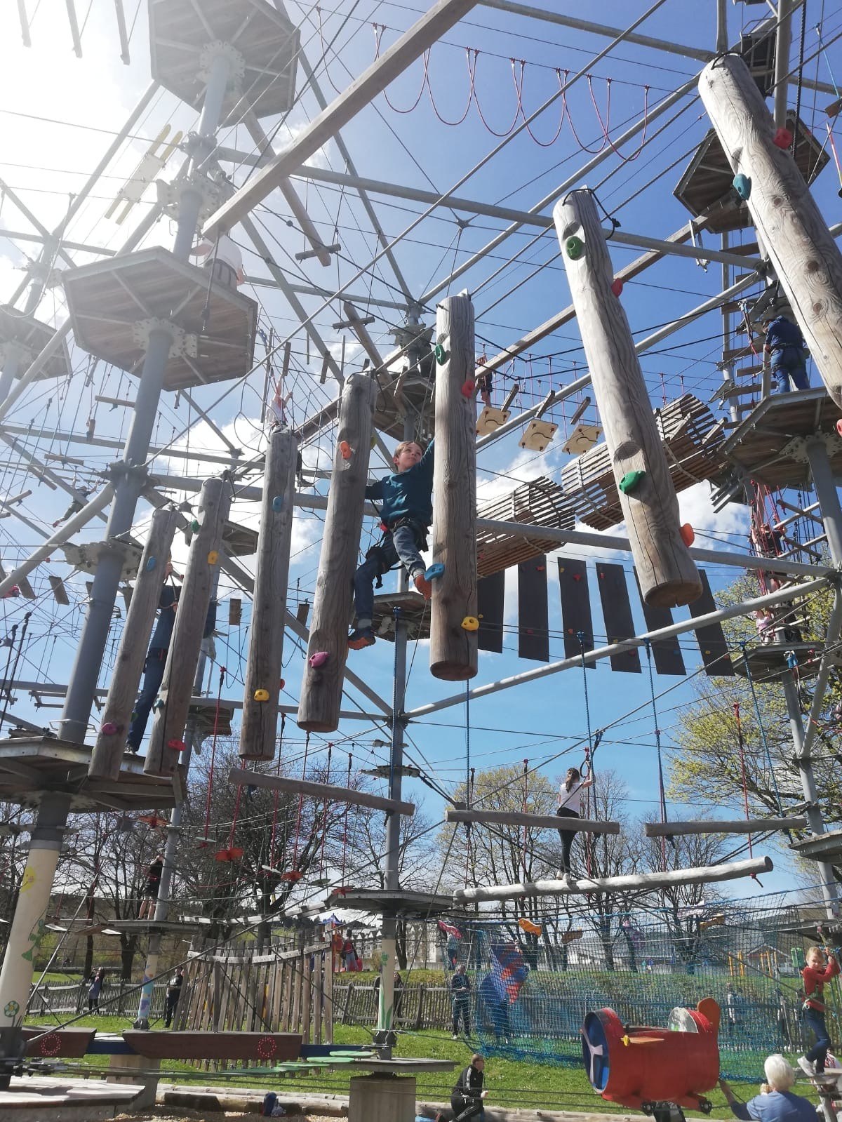 Golfkletterpark Oberhof – Ein Abenteuer für die ganze Familie – Ausflug mit Kindern, Foto 2