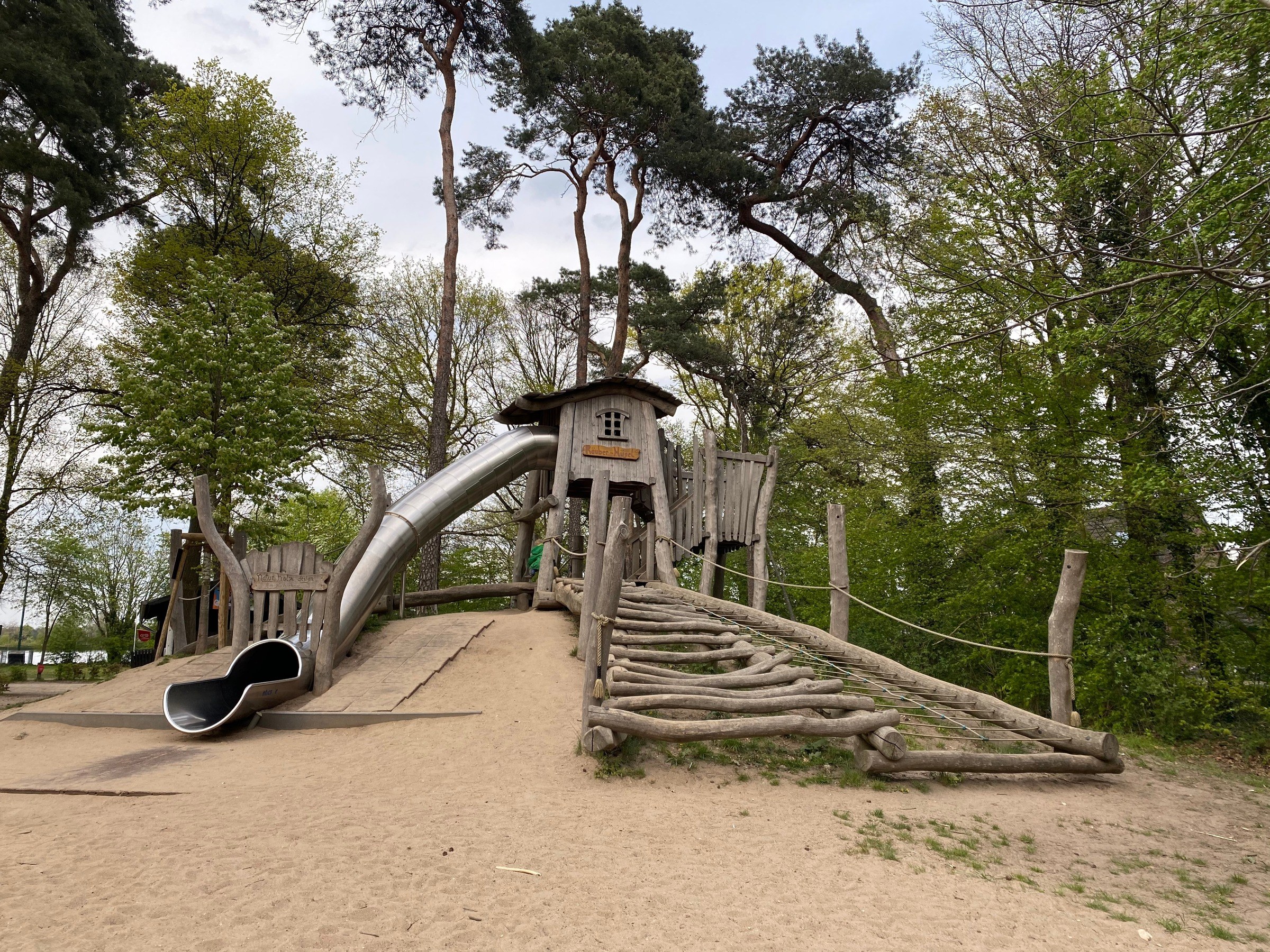 Walderlebnispfad & Waldspielplatz Bönninghardt – Ausflug mit Kindern, Foto 2