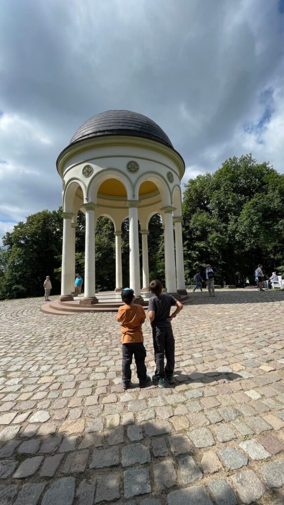 Neroberg Wiesbaden – Ein Familienabenteuer in den Höhen