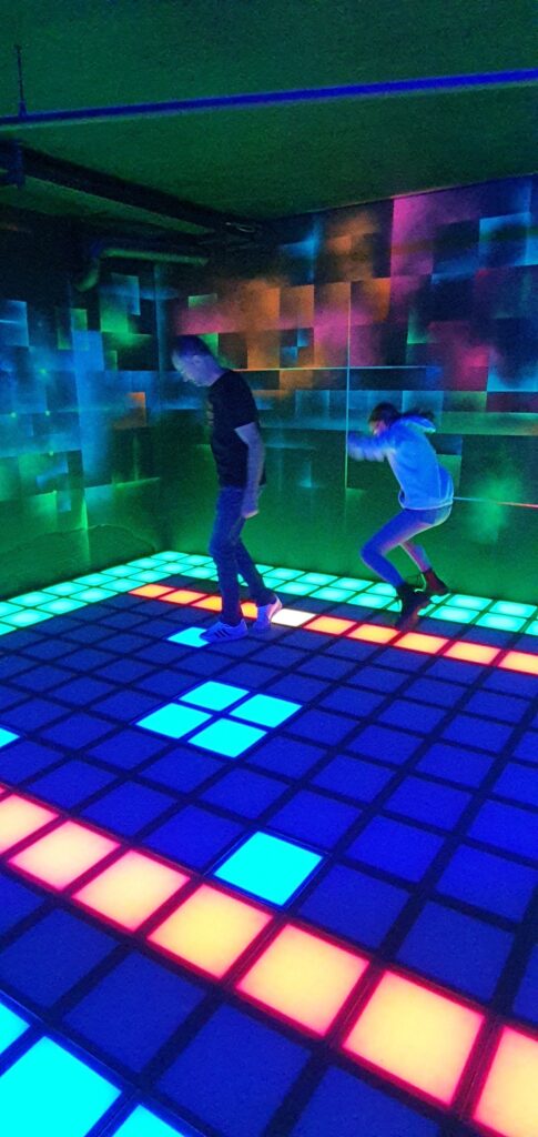 Light Jumper: GolfVenture
