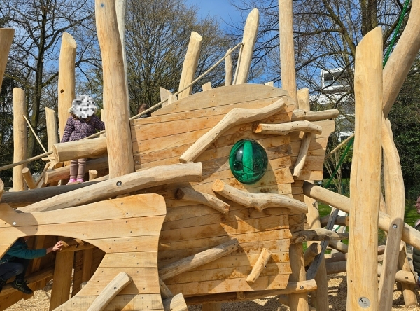 Neuer Seedrachen Spielplatz – Ausflug mit Kindern, Foto 2