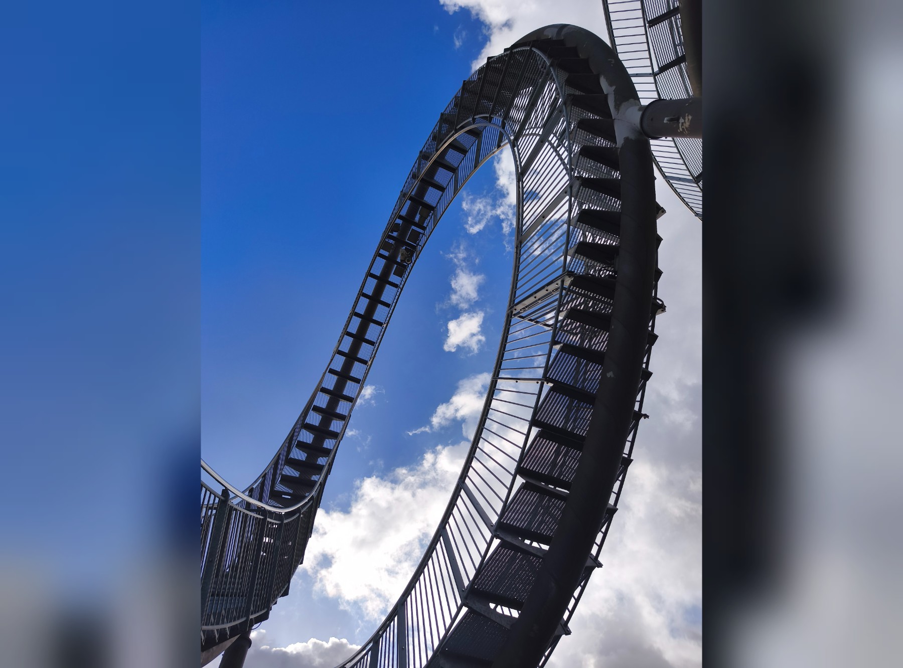 Tiger & Turtle – Magic Mountain in Duisburg – Ausflug mit Kindern, Foto 5